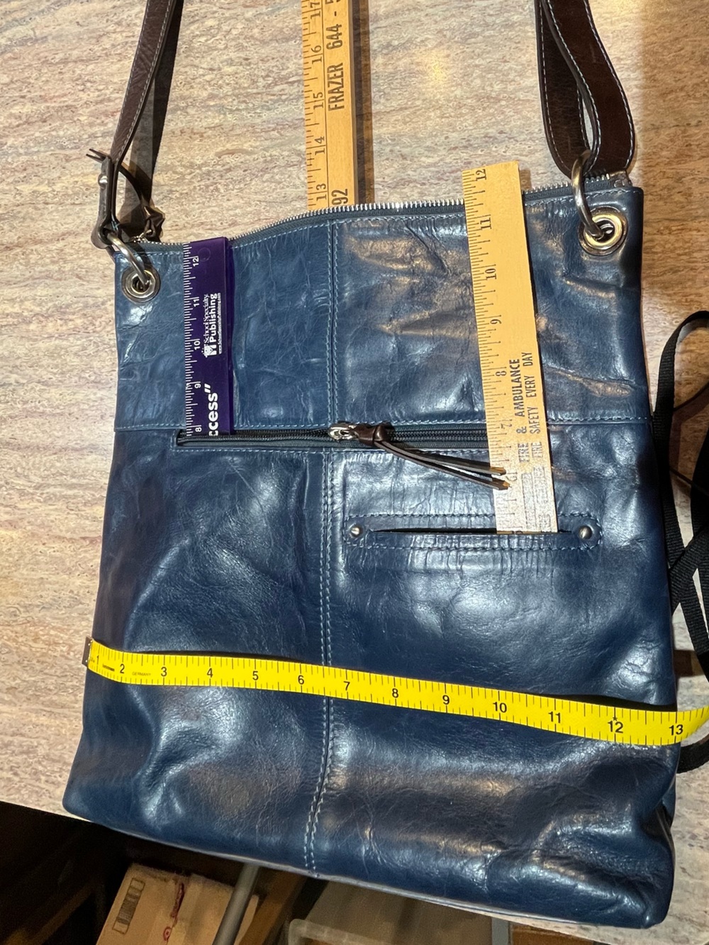 Nino BOSSI Women's Navy Leather Crossbody Bag, Dark Brown Leather Trim EUC - Picture 10 of 11